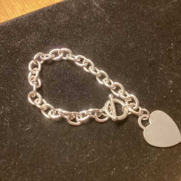 Bold Silver Tone Heart Charm Bracelet - Picture 3 of 5